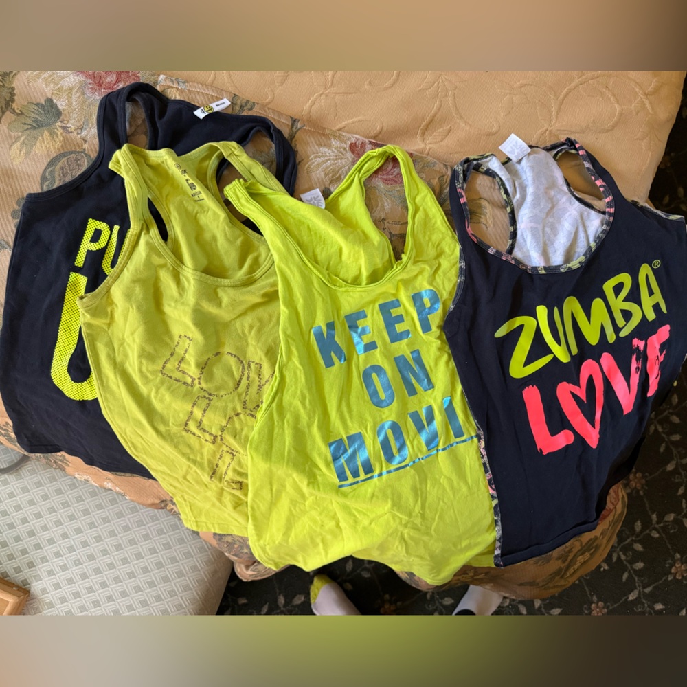 Zumba Fitness Black and Green Tank Bundle